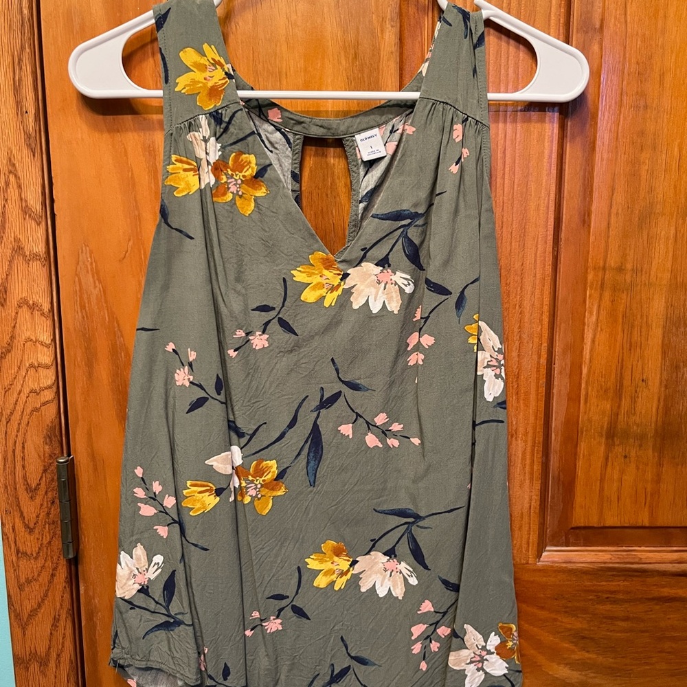 Old Navy Floral Tank Top - Olive Green